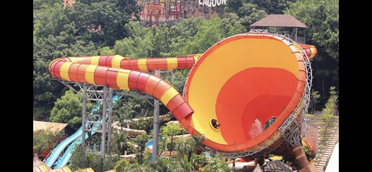 Resort Suites By Landmark At Bandar Sunway Sunway Lagoon Kampong Penaga  Extérieur photo